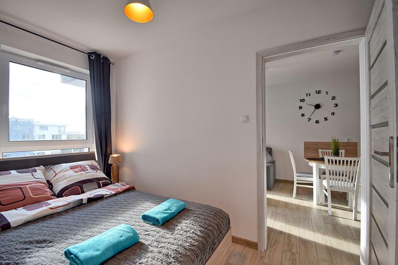 Apartament Oliwka Z Prywatnym Miejscem Postojowym Kołobrzeg Buitenkant foto